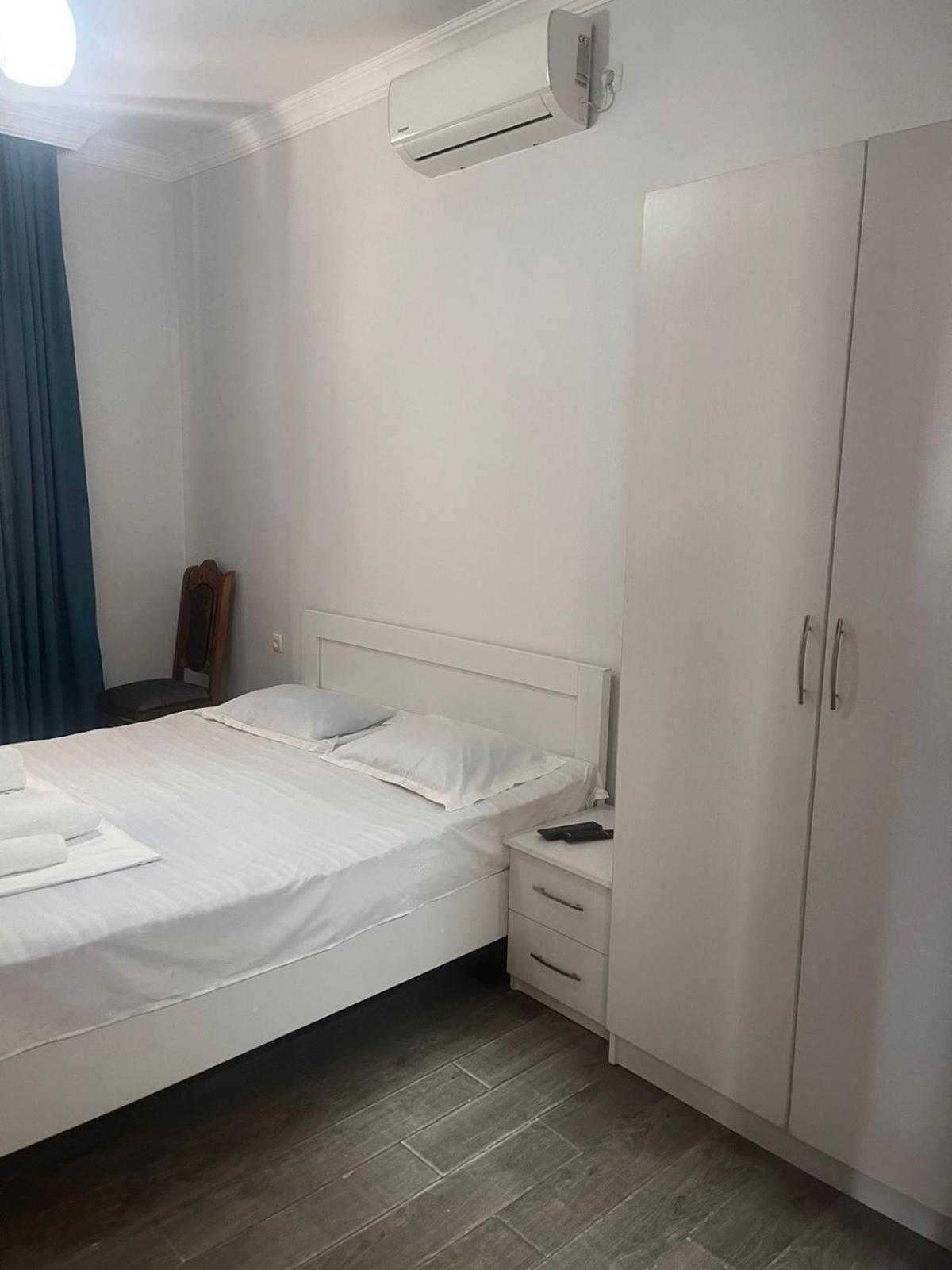 Lia Guest House Kobuleti Eksteriør bilde